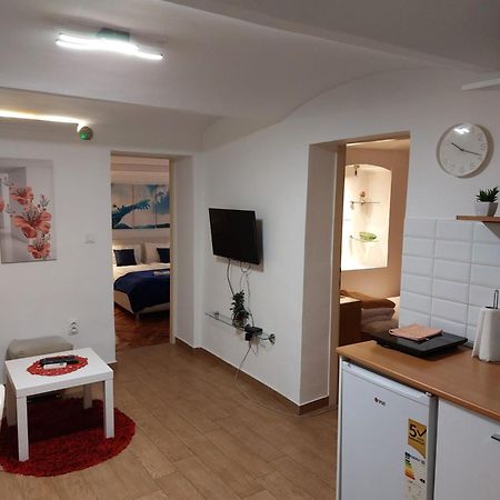 Inter Apartment Belgrade With Free Parking 외부 사진