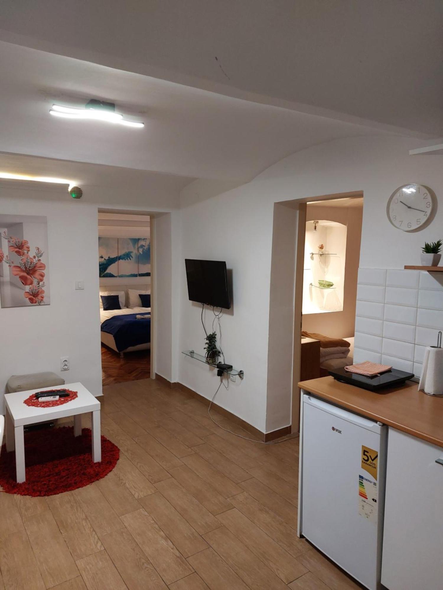 Inter Apartment Belgrade With Free Parking 외부 사진