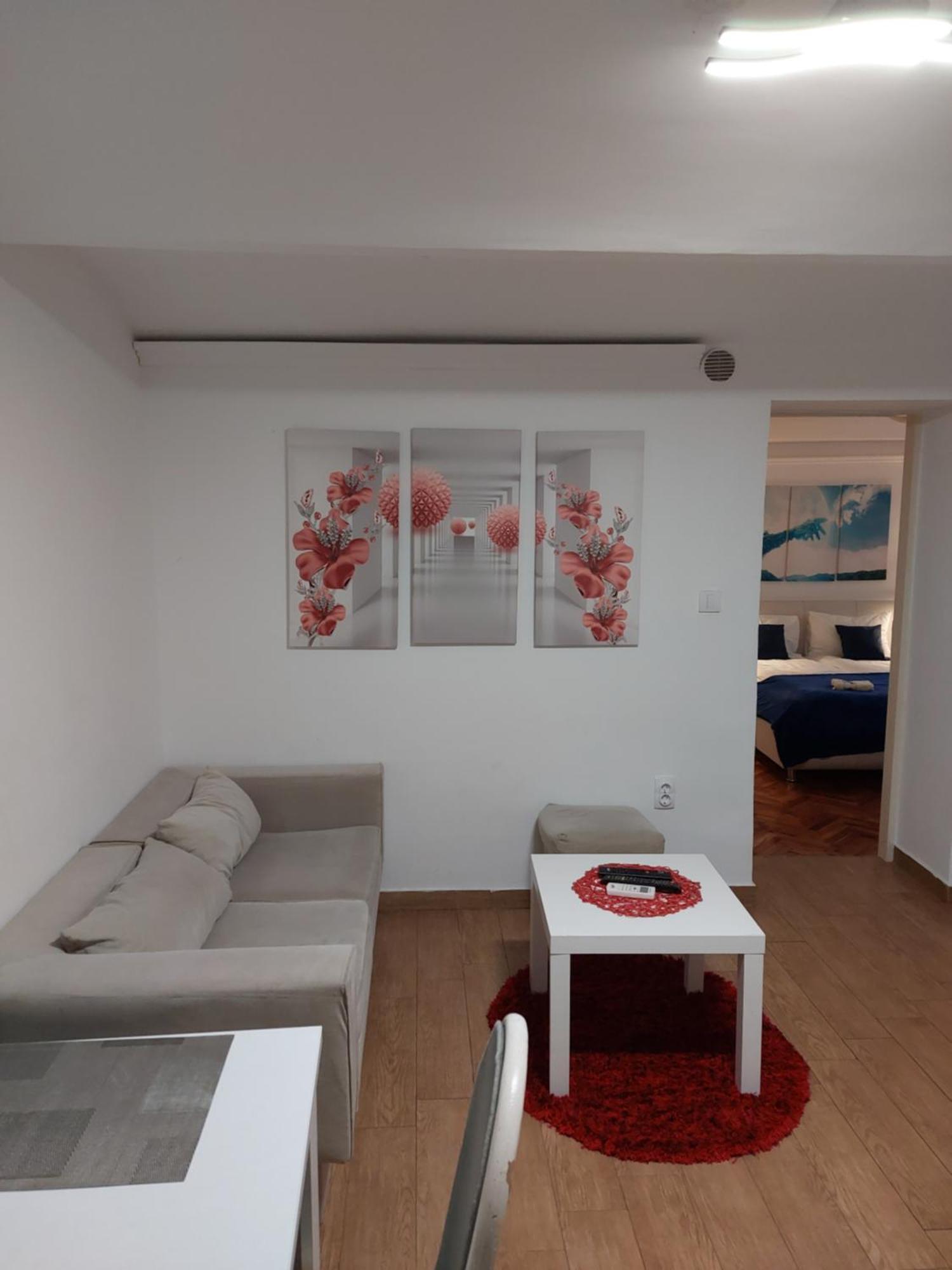 Inter Apartment Belgrade With Free Parking 외부 사진